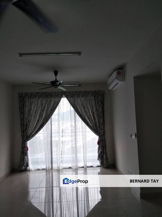 Partly Furnished 3 Rooms Condo Lakepark Residence KL North Selayang Kuala Lumpur For Sale, Selangor, Selayang