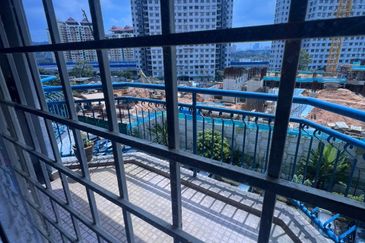 Tasik Heights Apartment
