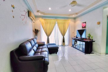 Tasik Heights Apartment