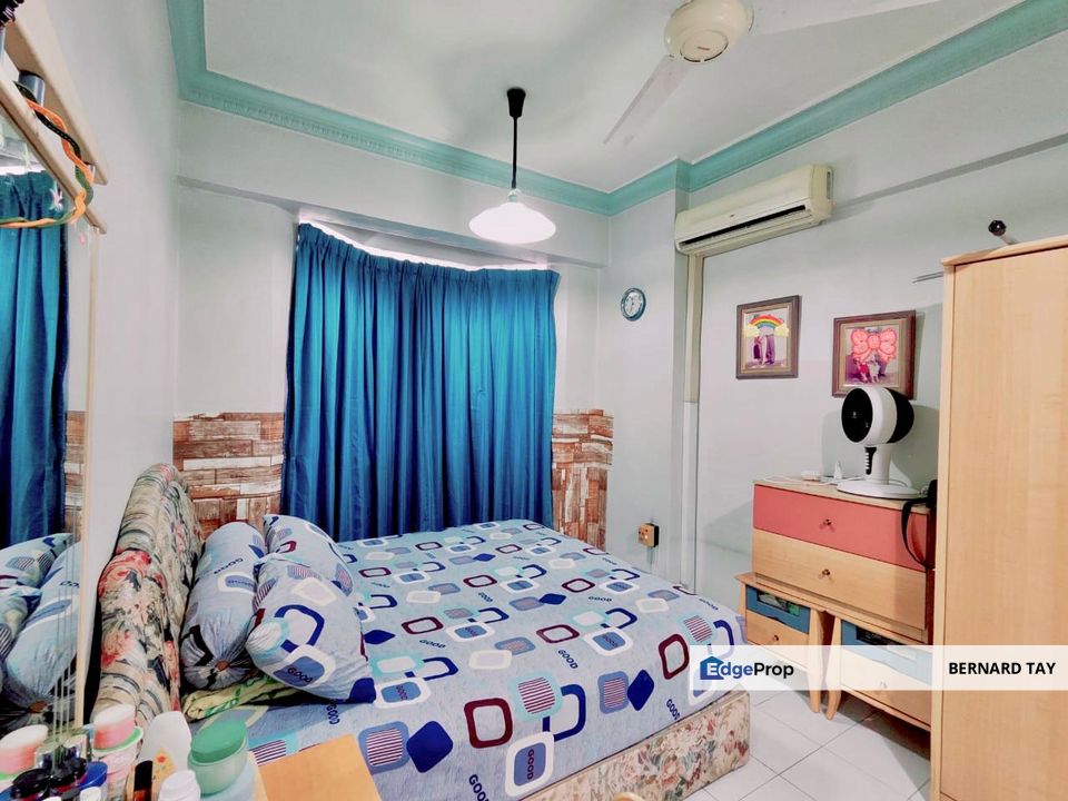 Renovated 3 Rooms Condo Tasik Heights Apartment Bandar Tasik Selatan Cheras Kuala Lumpur For Sale, Kuala Lumpur, Bandar Tasik Selatan