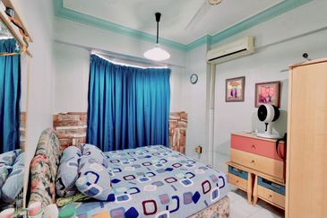 Tasik Heights Apartment