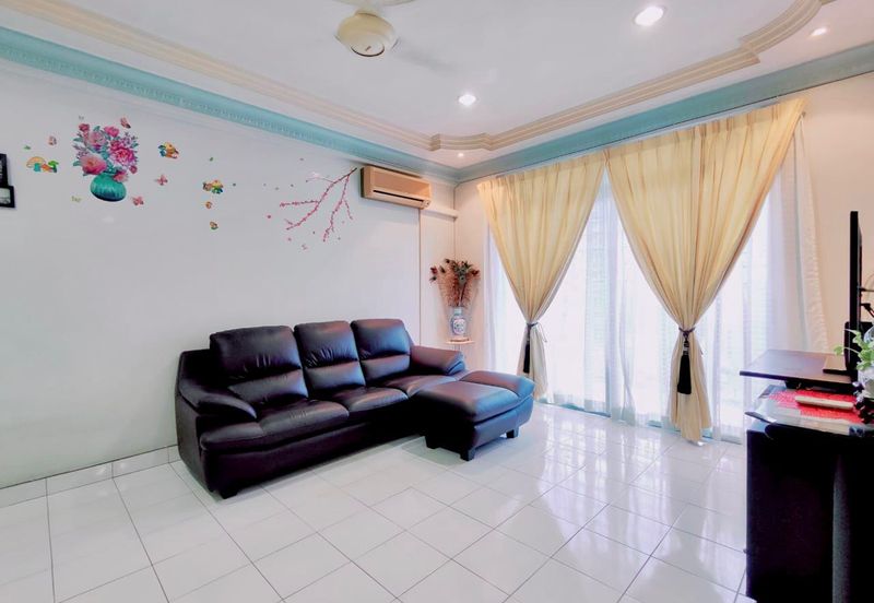 Tasik Heights Apartment