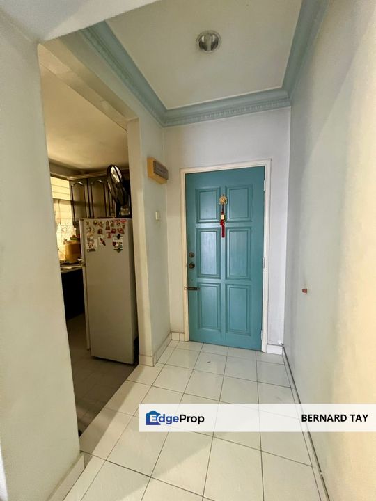 Renovated 3 Rooms Condo Tasik Heights Apartment Bandar Tasik Selatan Cheras Kuala Lumpur For Sale, Kuala Lumpur, Bandar Tasik Selatan