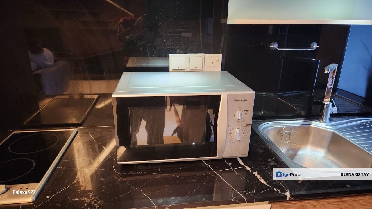 Freehold Renovated Apartment Studio 1 Room Condo Verve Suites Mont Kiara Kuala Lumpur For Sale, Kuala Lumpur, Mont Kiara