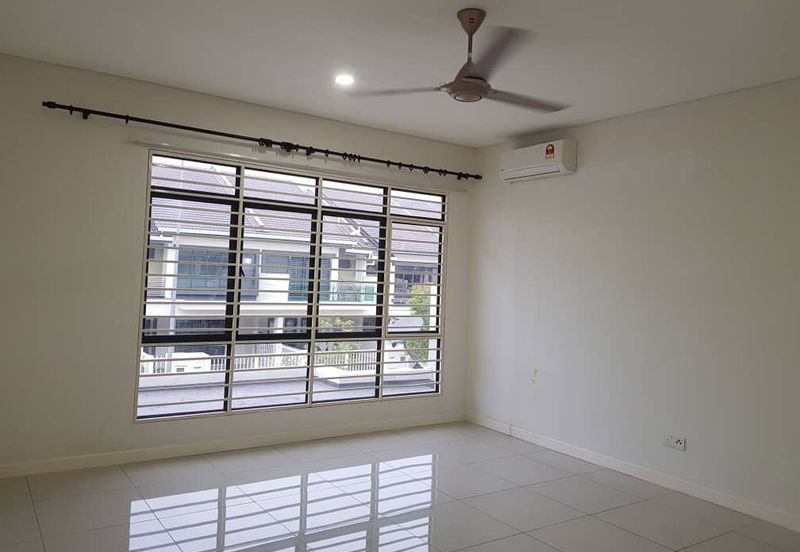 Avista @ Warisan Puteri