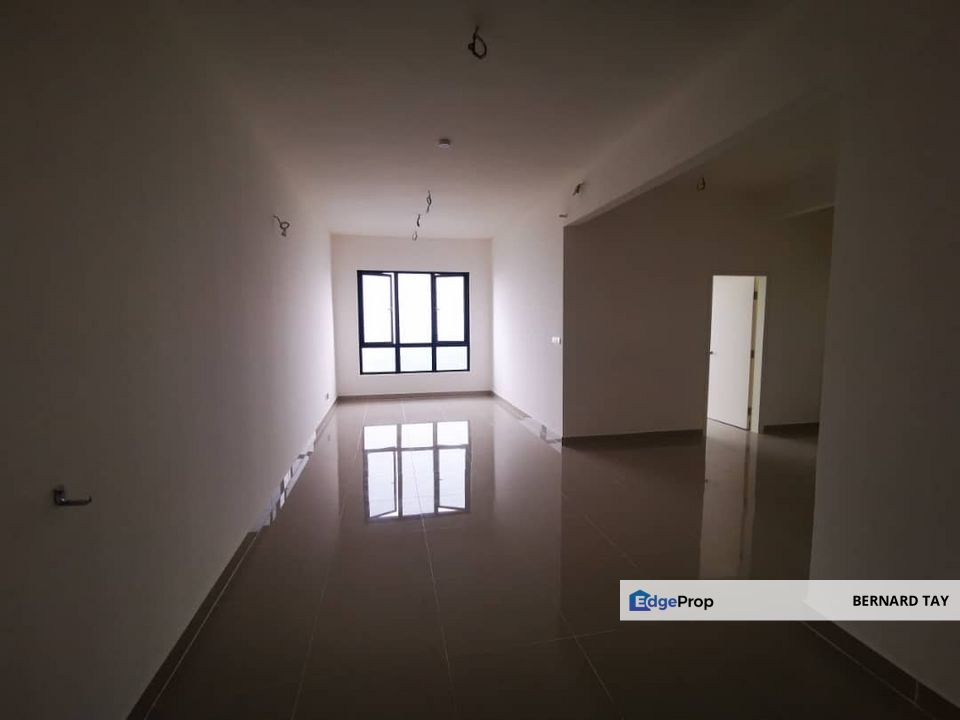 Freehold Apartment 2 Rooms Condo MRT MKH Boulevard 2 Kajang For Sale, Selangor, Kajang