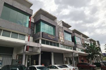 Elite 33 Signature Business Park