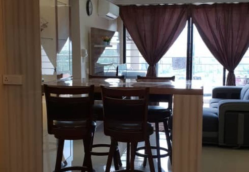 Rivercity Condominium