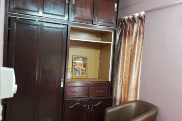 Rivercity Condominium