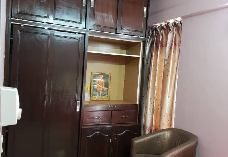 Rivercity Condominium