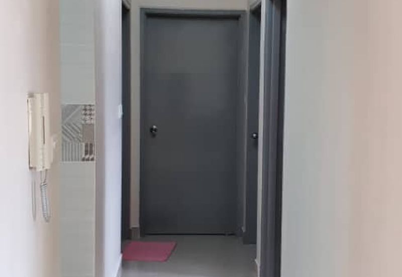 Rivercity Condominium