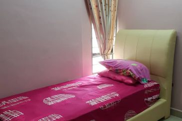 Rivercity Condominium