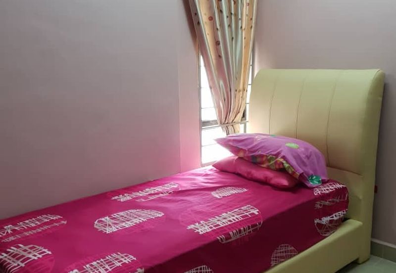 Rivercity Condominium