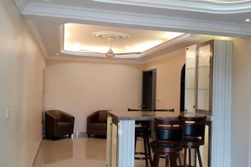 Rivercity Condominium