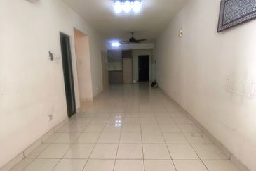 Indah Alam Condominium