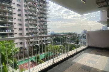 Indah Alam Condominium