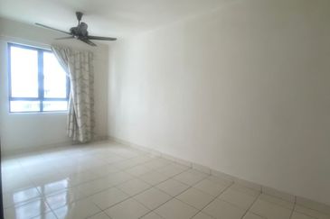 Indah Alam Condominium