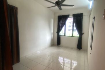 Indah Alam Condominium