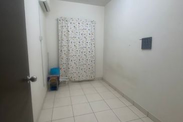 Indah Alam Condominium