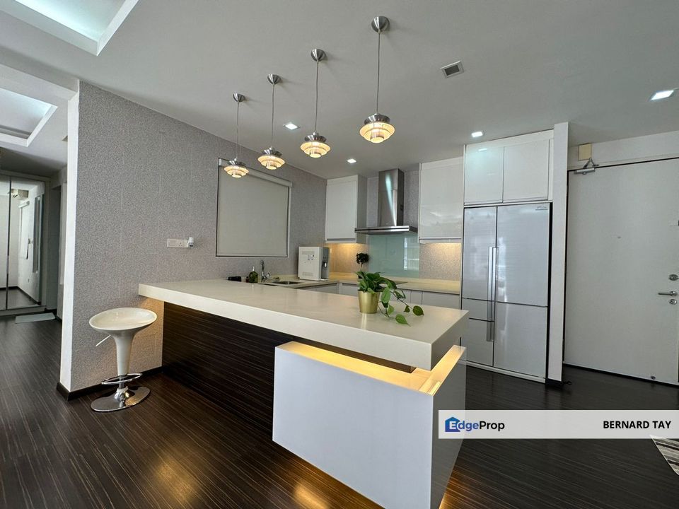 Fully Furnished Renovated Apartment Studio 1 Room Condo MRT Ritze Perdana 2 Damansara Perdana Petaling Jaya For Sale, Selangor, Damansara Perdana