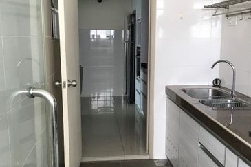 The Zest @ Kinrara 9