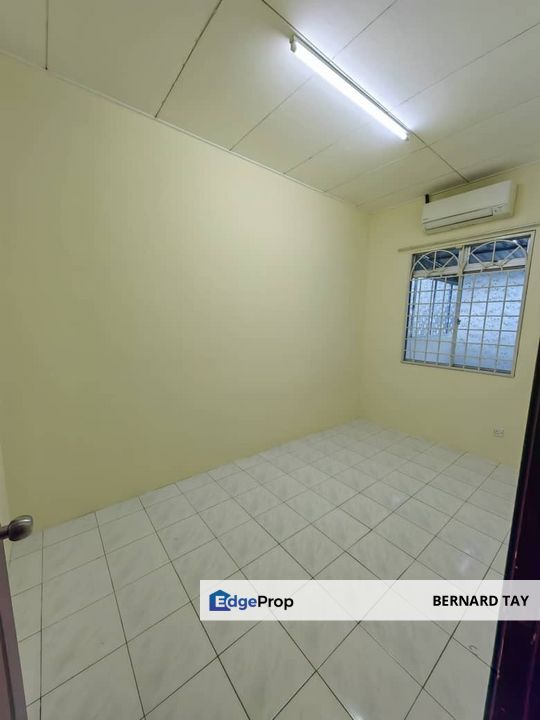 Renovated Double Storey Terrace House Taman Puncak Jalil Serdang Seri Kembangan For Sale, Selangor, Seri Kembangan