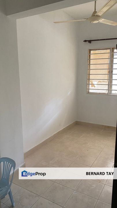 Freehold Renovated 3 Storey Terrace Link House LRT Kinrara Mas Bukit Jalil Bandar Kinrara Puchong For Sale, Kuala Lumpur, Bukit Jalil