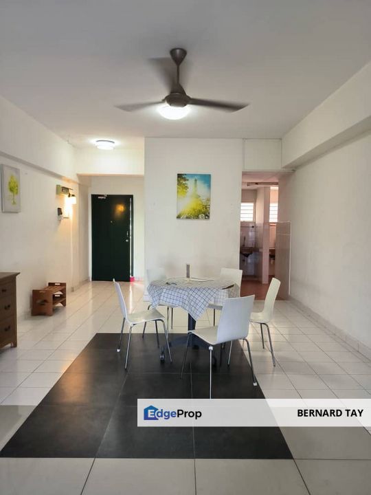 Freehold Apartment 4 Rooms LRT La Vista Condominiums Bandar Puchong Jaya For Sale, Selangor, Puchong