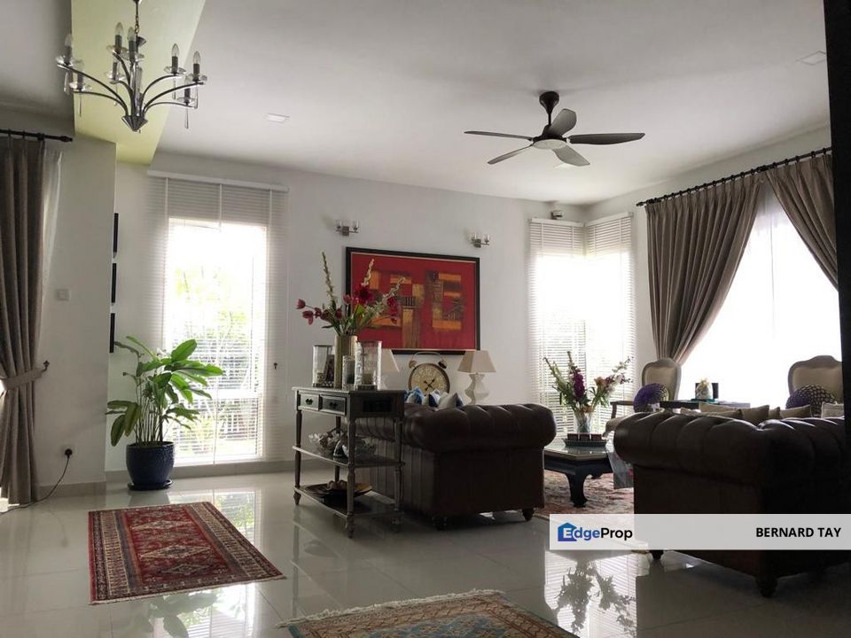 Freehold Renovated 2.5 Storey Double Storey Semi D MyDiva Homes Perdana Lakeview East Cyberjaya For Sale, Selangor, Cyberjaya