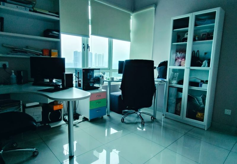 La Thea Residences @ 16 Sierra