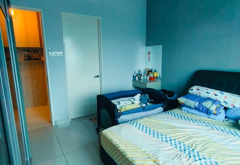 La Thea Residences @ 16 Sierra