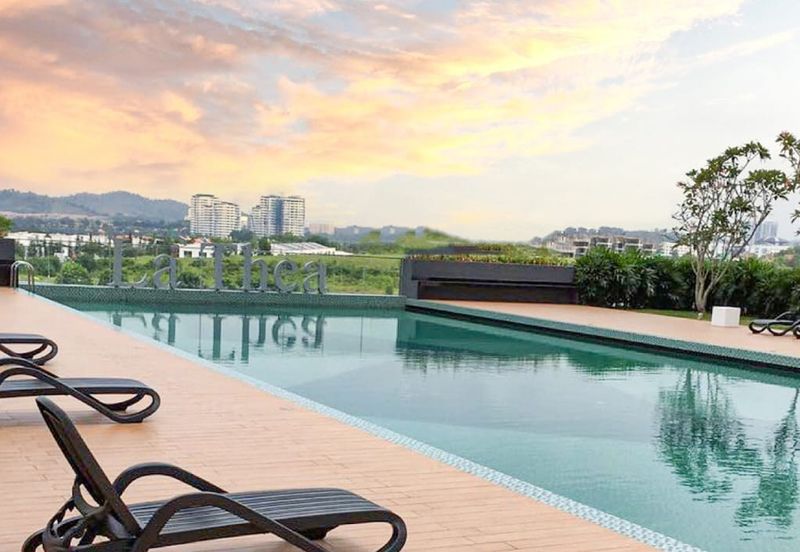 La Thea Residences @ 16 Sierra