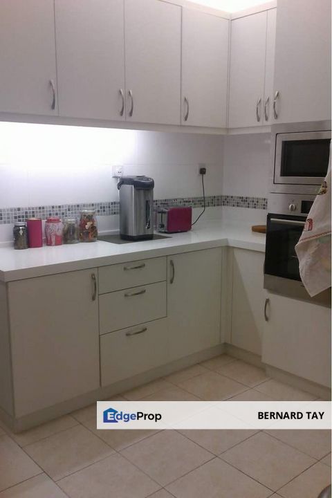 Renovated Apartment 3 Rooms Condo MRT Metropolitan Square Damansara Perdana Petaling Jaya For Sale, Selangor, Damansara Perdana
