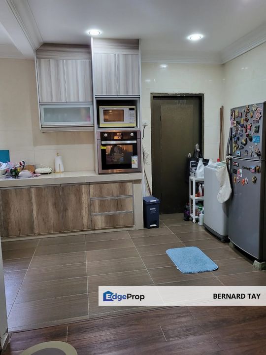 Freehold Renovated Double Storey Terrace House Bandar Puteri Klang For Sale, Selangor, Klang