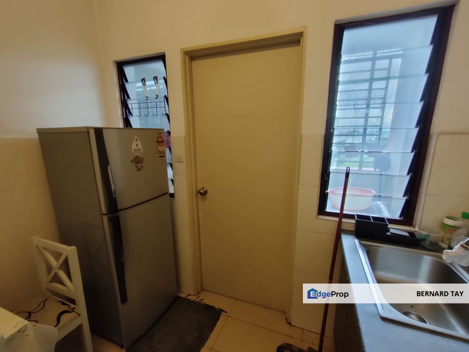 Freehold 3 4 Rooms LRT Savanna Condominium Bukit Jalil Sri Petaling Kuala Lumpur For Sale, Kuala Lumpur, Bukit Jalil