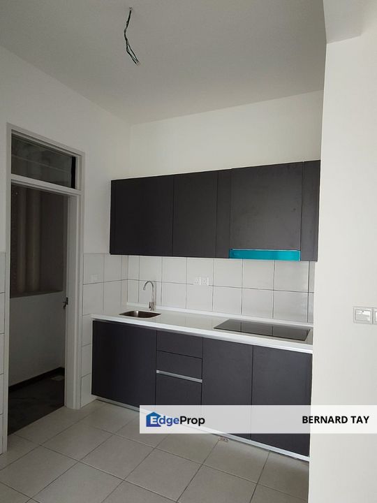 Partially Furnished Apartment 3 4 Rooms Condo LRT Pixel City Sentral Bandar Sri Permaisuri Cheras Salak South For Sale, Kuala Lumpur, Salak Selatan