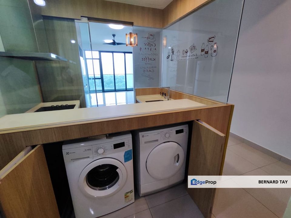 Freehold 2 Rooms Condo MRT The Leafz Salak South Sungai Besi Kuchai Lama Sri Petaling For Sale, Kuala Lumpur, Salak Selatan