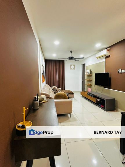 Freehold Renovated 3 Rooms Condo LRT H2O Residences Ara Damansara Petaling Jaya For Sale, Selangor, Ara Damansara