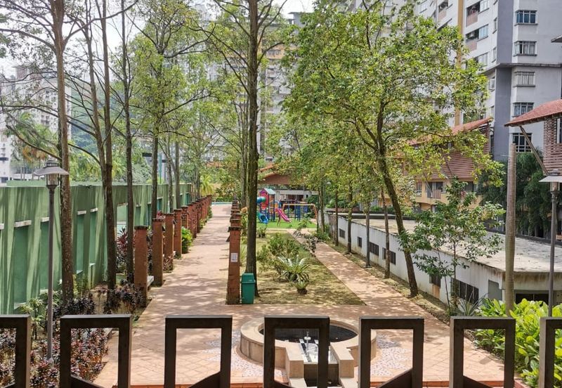 Perdana Exclusive Condominium