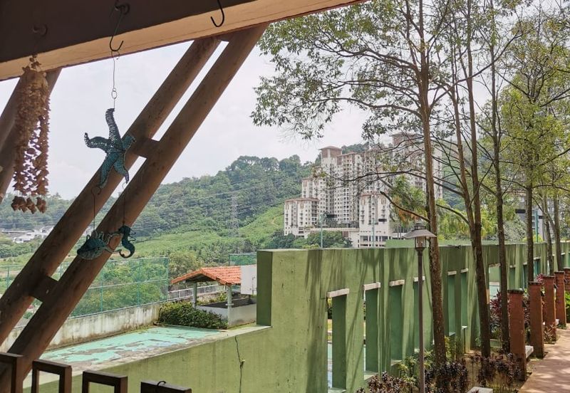 Perdana Exclusive Condominium