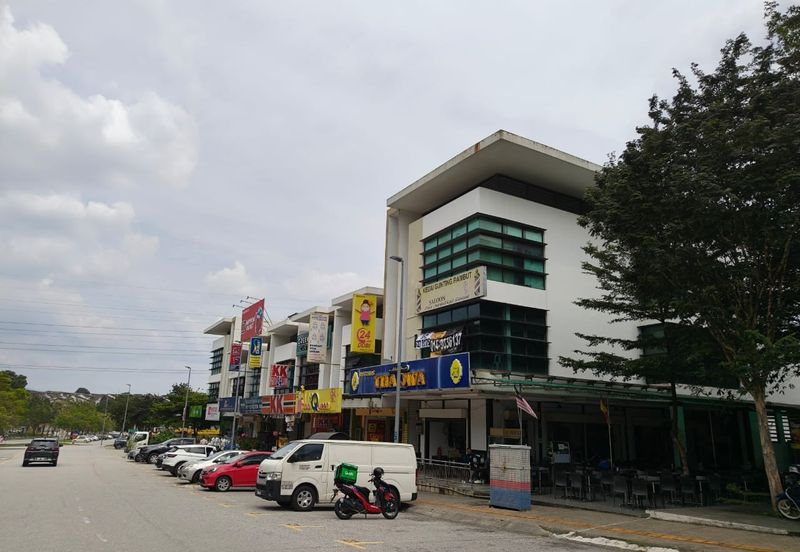 E-Boulevard, Denai Alam