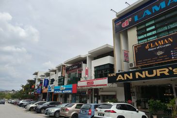 E-Boulevard, Denai Alam