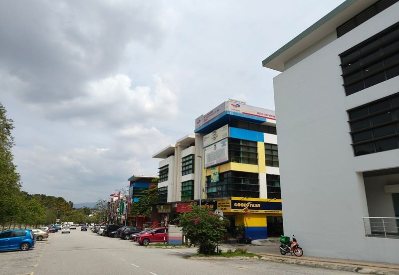 E-Boulevard, Denai Alam