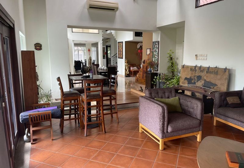 Changkat Kiara Surya