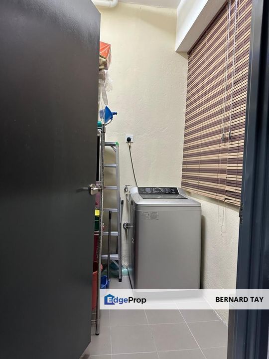 Freehold Malay Reserved 3 Rooms Seri Tijanni Condominium Bukit Rahman Putra Sungai Buloh For Sale, Selangor, Sungai Buloh