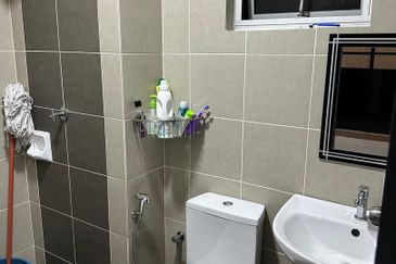 Seri Tijanni Condominium