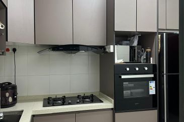 Seri Tijanni Condominium