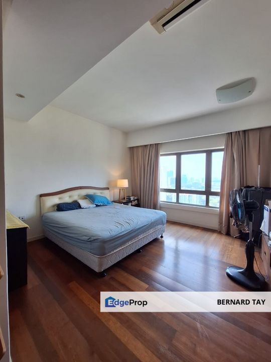 Freehold Renovated Fully Furnished 4 Rooms Condo i-Zen Kiara 2 Mont Kiara Kuala Lumpur For Sale, Kuala Lumpur, Mont Kiara