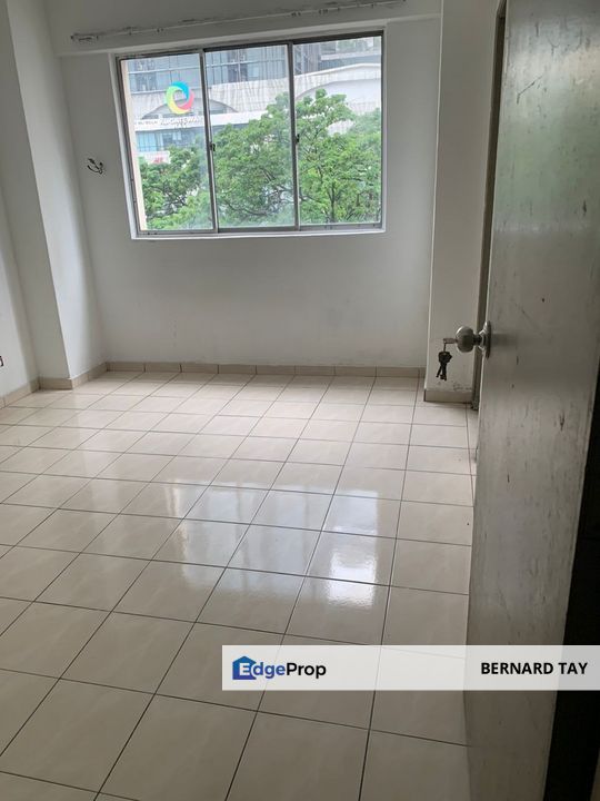 Basic Unit 4 Rooms Vista Angkasa Apartment Pantai Dalam Kerinchi For Sale, Kuala Lumpur, Pantai Dalam/Kerinchi