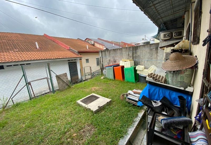 Taman Saujana Puchong